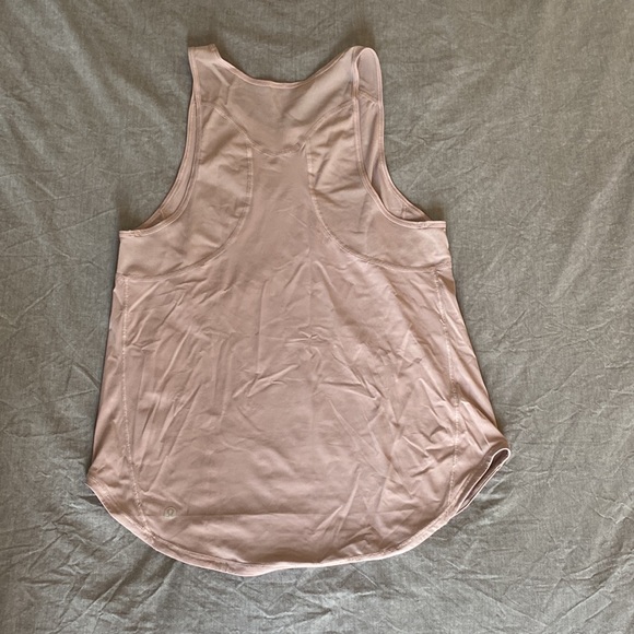 Lululemon tank top size 6 - Picture 2 of 3